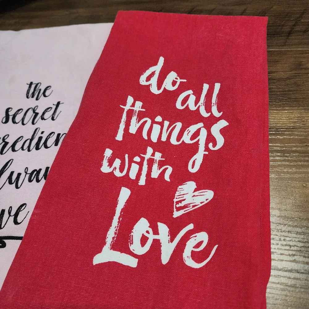 Pier 1 Imports | Valentine's Kitchen Towels